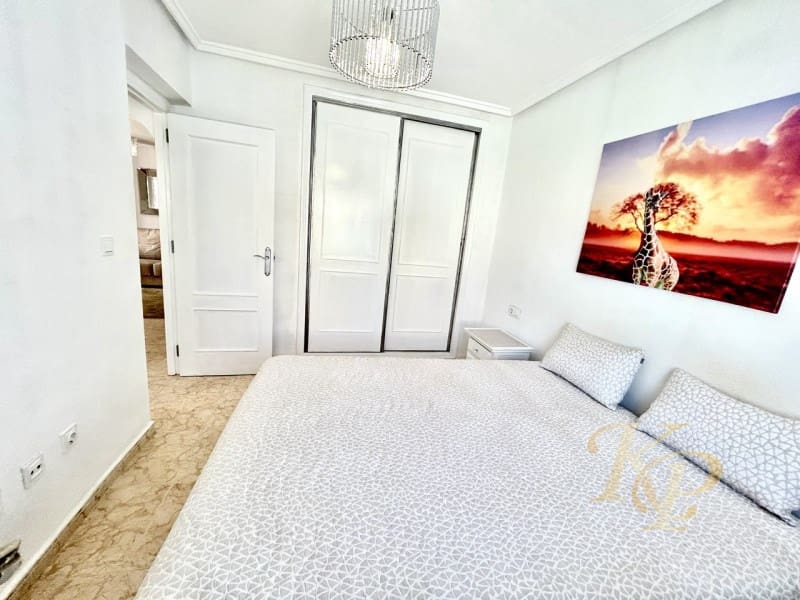 2 slaapkamer Huis te koop in Orihuela Costa - € 209.999 (Ref: 9790943)