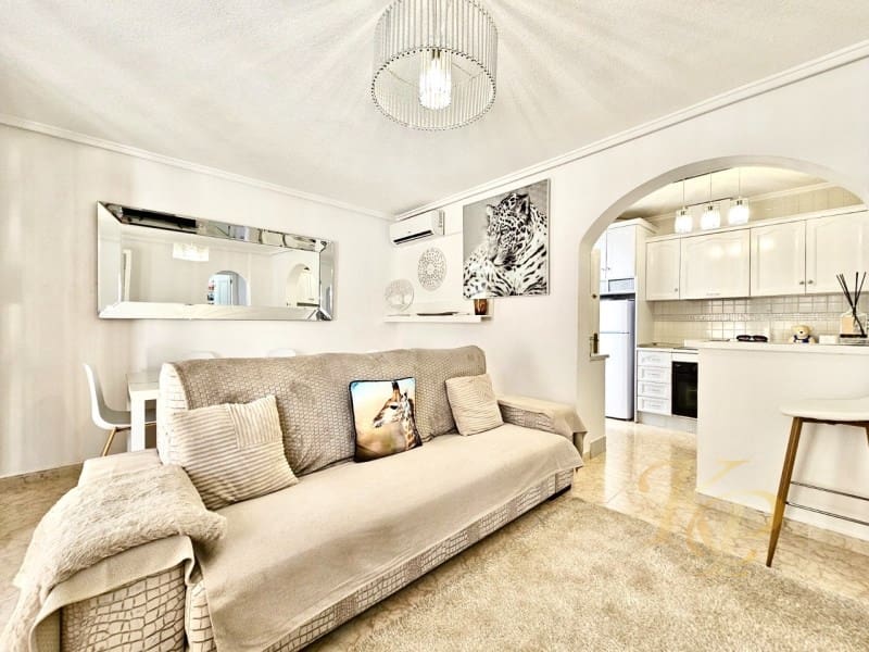 2 slaapkamer Huis te koop in Orihuela Costa - € 209.999 (Ref: 9790943)