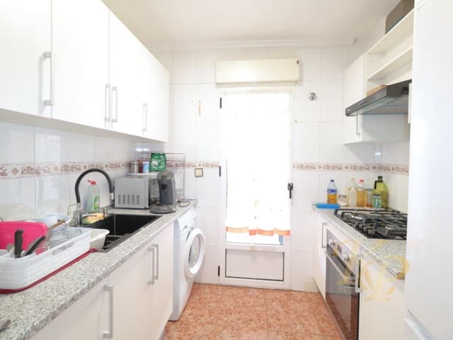 3 slaapkamer Huis te koop in El Chaparral - La Siesta - La Torreta, Torrevieja met zwembad - € 228.000 (Ref: 9790944)