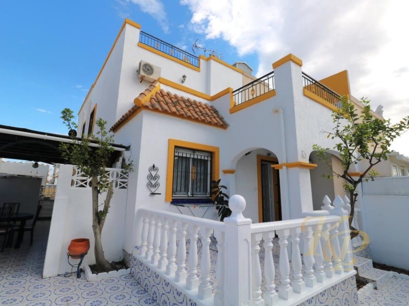 3 slaapkamer Huis te koop in Torrevieja met zwembad - € 228.000 (Ref: 9790944)
