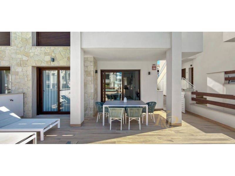 2 sovrum Lägenhet till salu i Torrevieja med garage - 312 500 € (Ref: 9790945)