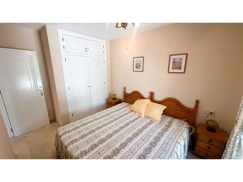 2 makuuhuone Bungalow myytävänä paikassa Orihuela Costa - 229 000 € (Ref: 9790946)