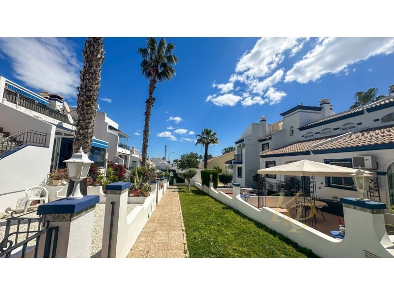 2 makuuhuone Bungalow myytävänä paikassa Orihuela Costa - 229 000 € (Ref: 9790946)