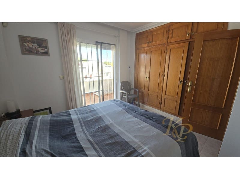 2 makuuhuone Omakotitalo myytävänä paikassa Orihuela Costa - 265 000 € (Ref: 9790947)