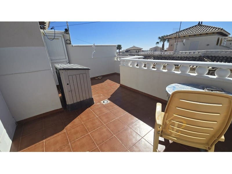 2 makuuhuone Omakotitalo myytävänä paikassa Orihuela Costa - 265 000 € (Ref: 9790947)