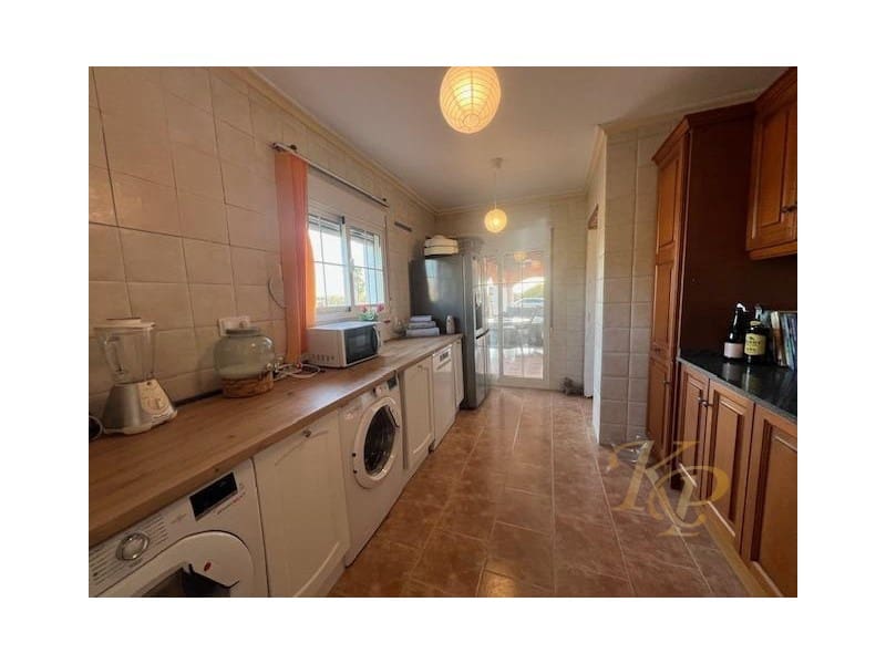 3 makuuhuone Huvila myytävänä paikassa Dolores mukana uima-altaan - 445 000 € (Ref: 9797009)