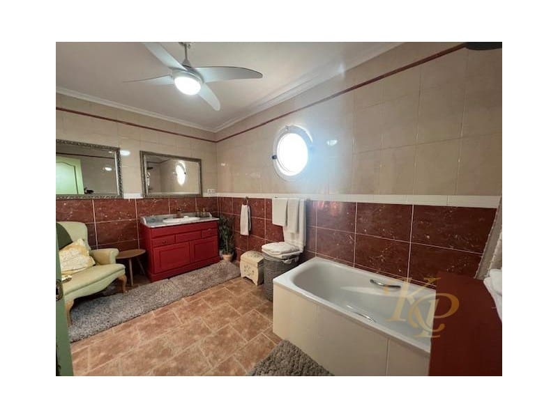 3 makuuhuone Huvila myytävänä paikassa Dolores mukana uima-altaan - 445 000 € (Ref: 9797009)