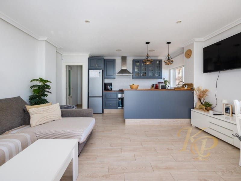 3 makuuhuone Huoneisto myytävänä paikassa Torrevieja - 290 000 € (Ref: 9799147)