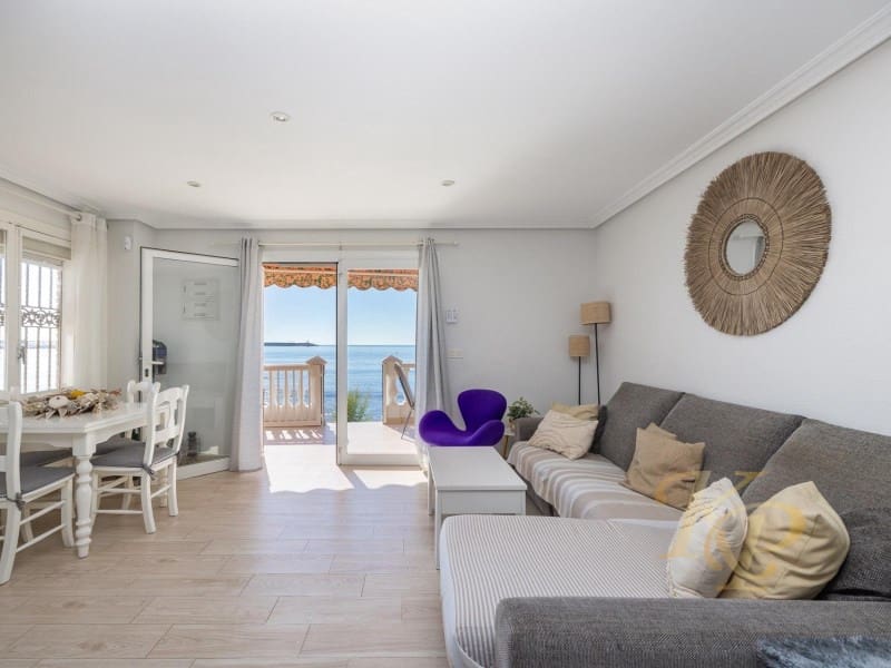 3 makuuhuone Huoneisto myytävänä paikassa Torrevieja - 290 000 € (Ref: 9799147)