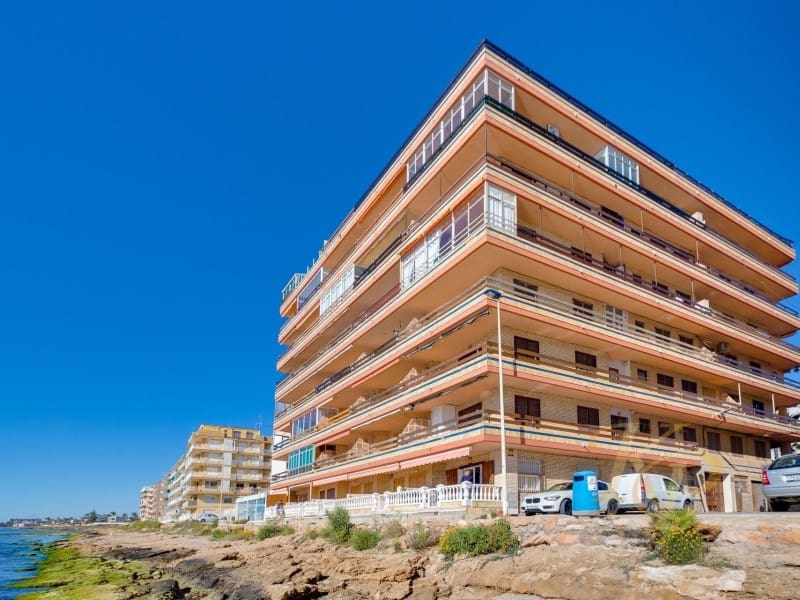 3 makuuhuone Huoneisto myytävänä paikassa Torrevieja - 290 000 € (Ref: 9799147)