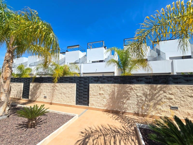 3 Zimmer Haus zu verkaufen in Ciudad Quesada - 359.900 € (Ref: 9804222)