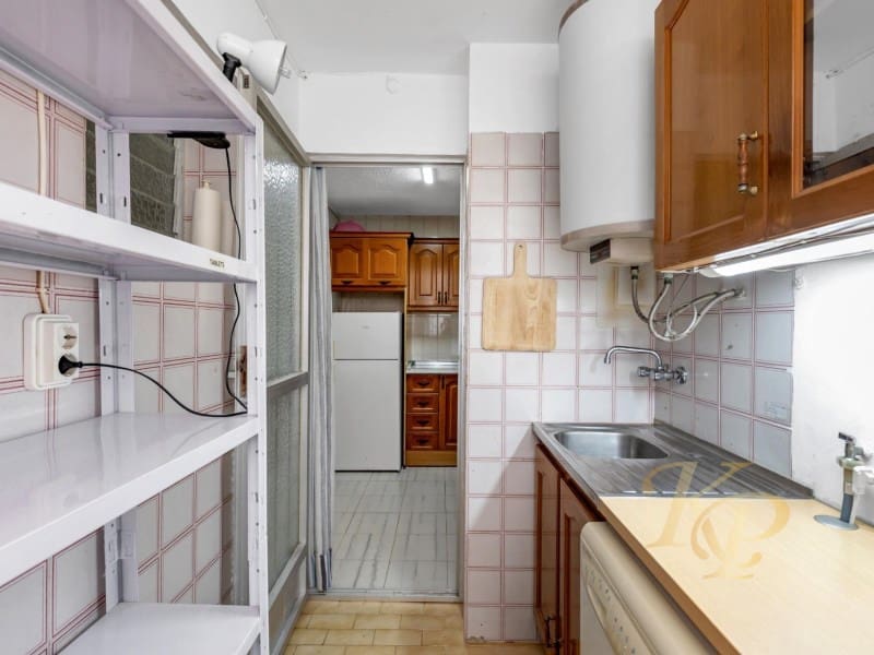 3 Zimmer Apartment zu verkaufen in Torrevieja - 160.000 € (Ref: 9806400)