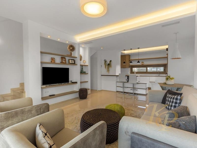 3 bedroom Townhouse for sale in Rojales with pool - € 420,000 (Ref: 9806401)