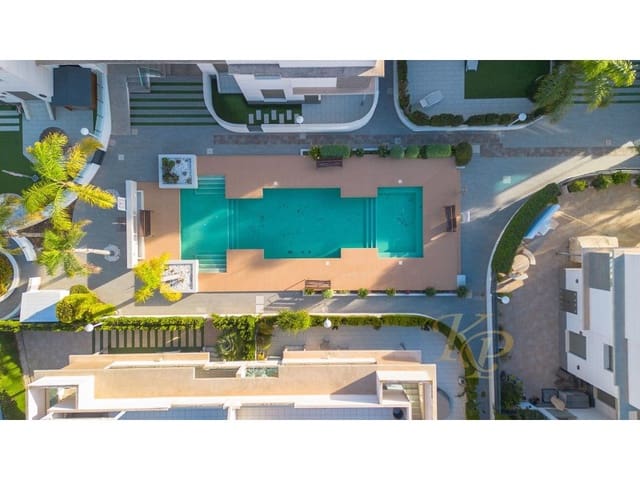 3 bedroom Townhouse for sale in Ciudad Quesada, Rojales with pool - € 420,000 (Ref: 9806401)