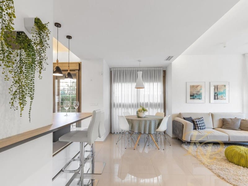 3 bedroom Townhouse for sale in Rojales with pool - € 420,000 (Ref: 9806401)