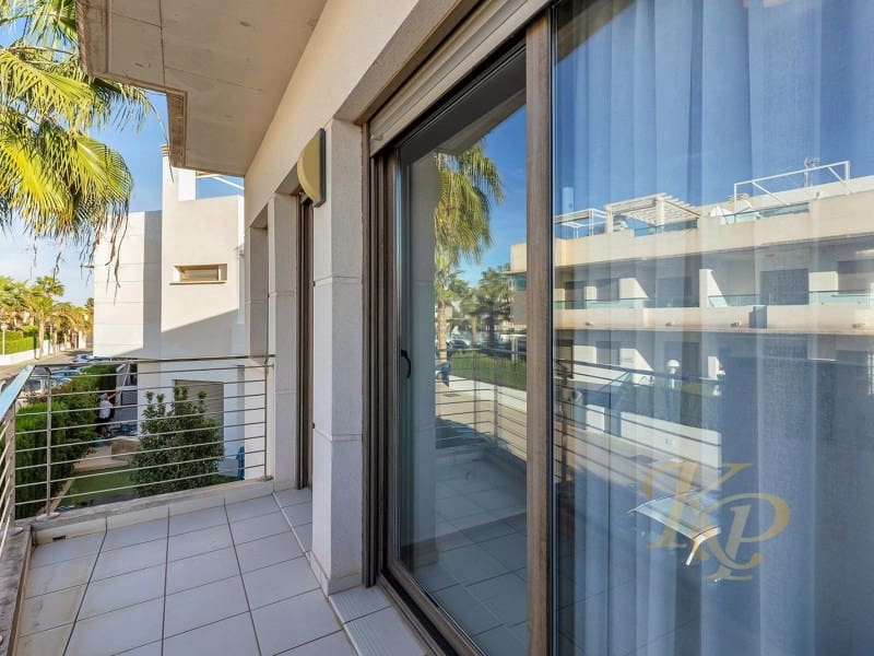 3 bedroom Townhouse for sale in Rojales with pool - € 420,000 (Ref: 9806401)