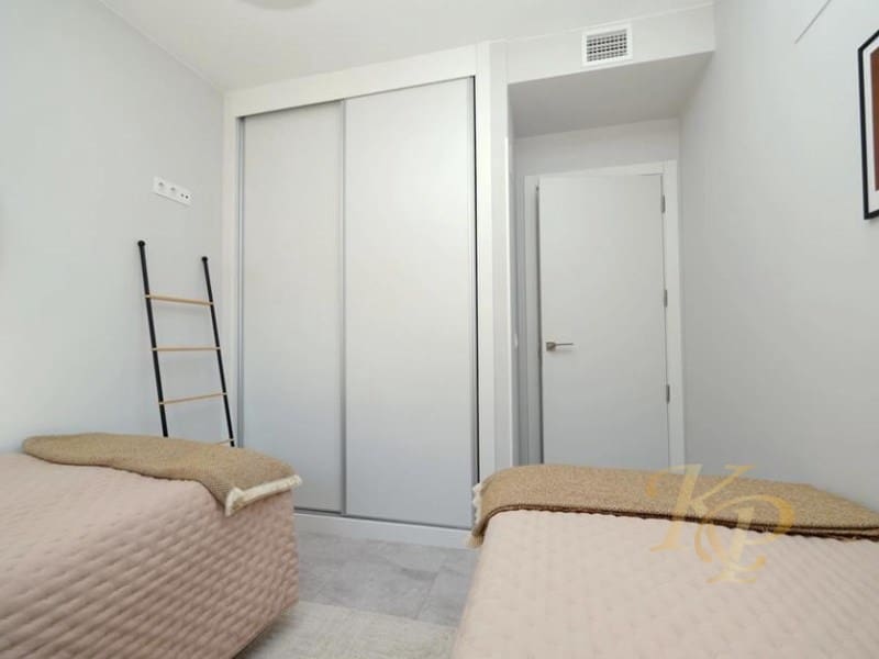 2 chambre Appartement à vendre à Orihuela Costa avec garage - 249 900 € (Ref: 9806403)