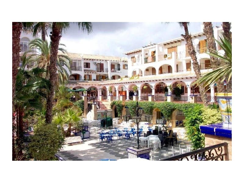 2 chambre Appartement à vendre à Orihuela Costa avec garage - 249 900 € (Ref: 9806403)