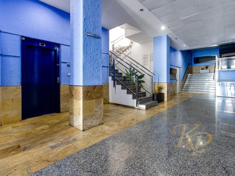 Ático de 3 habitaciones en Torrevieja en venta con garaje - 350.000 € (Ref: 9808124)