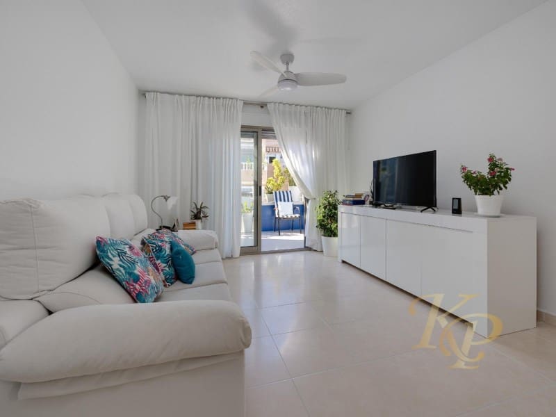 Ático de 3 habitaciones en Torrevieja en venta con garaje - 350.000 € (Ref: 9808124)