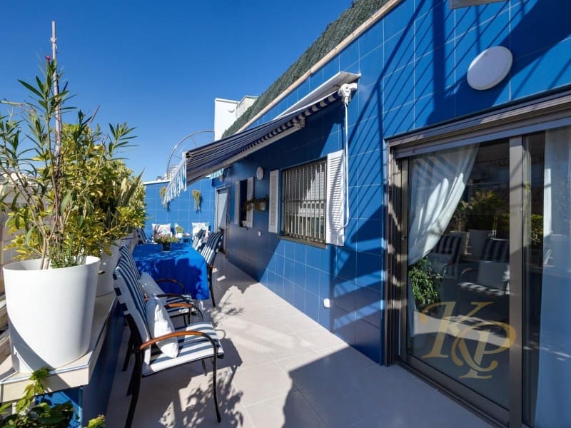 Ático de 3 habitaciones en Torrevieja en venta con garaje - 350.000 € (Ref: 9808124)