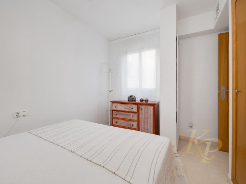 Ático de 3 habitaciones en Torrevieja en venta con garaje - 350.000 € (Ref: 9808124)