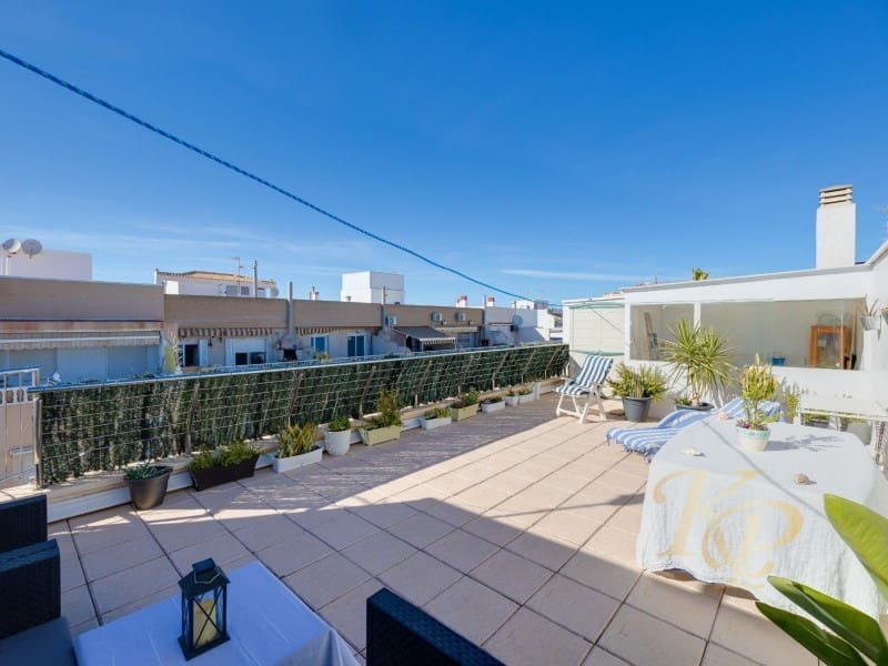 Ático de 3 habitaciones en Torrevieja en venta con garaje - 350.000 € (Ref: 9808124)