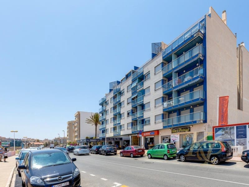 Ático de 3 habitaciones en Torrevieja en venta con garaje - 350.000 € (Ref: 9808124)