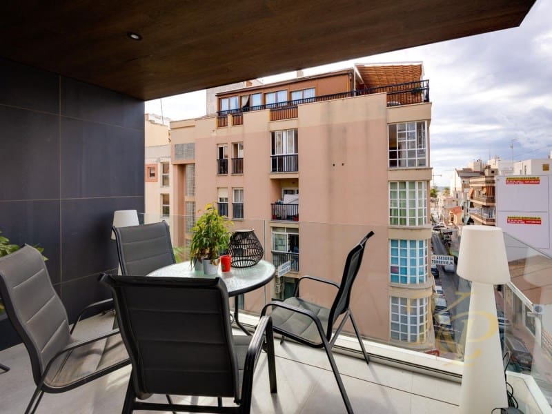 3 camera da letto Appartamento in vendita in Torrevieja con garage - 332.900 € (Rif: 9808125)