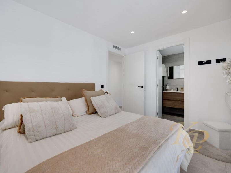 3 camera da letto Appartamento in vendita in Torrevieja con garage - 332.900 € (Rif: 9808125)