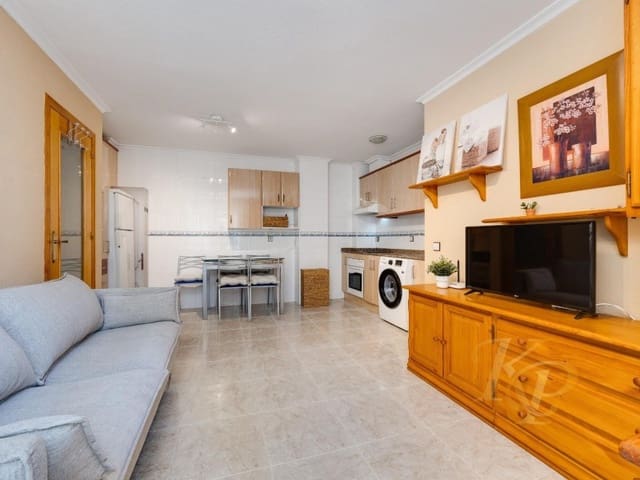 2 slaapkamer Appartement te koop in Playa de los Náufragos, Torrevieja - € 132.000 (Ref: 9808126)