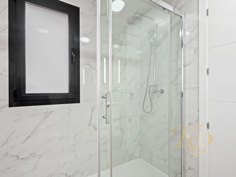 2 bedroom Apartment for sale in Orihuela Costa with pool - € 244,500 (Ref: 9808127)