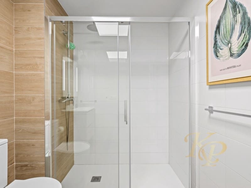 2 bedroom Apartment for sale in Orihuela Costa with pool - € 244,500 (Ref: 9808127)