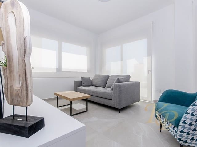 Bungalow de 3 habitaciones en San Miguel de Salinas en venta con piscina - 415.000 € (Ref: 9808128)