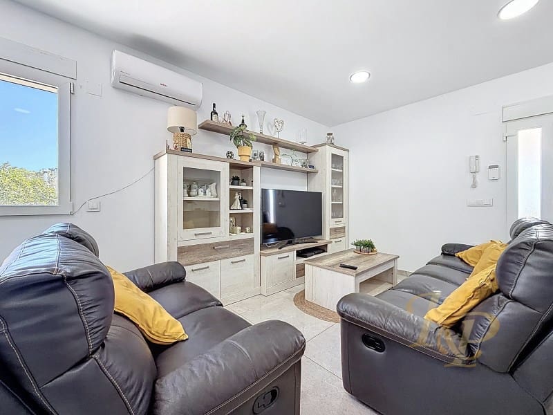 5 slaapkamer Villa te koop in Torrevieja - € 595.000 (Ref: 9811499)