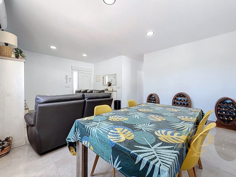 5 slaapkamer Villa te koop in Torrevieja - € 595.000 (Ref: 9811499)