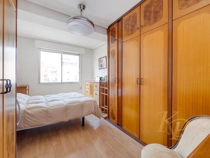 4 soveværelse Lejlighed til salg i Torrevieja - € 195.000 (Ref: 9811500)