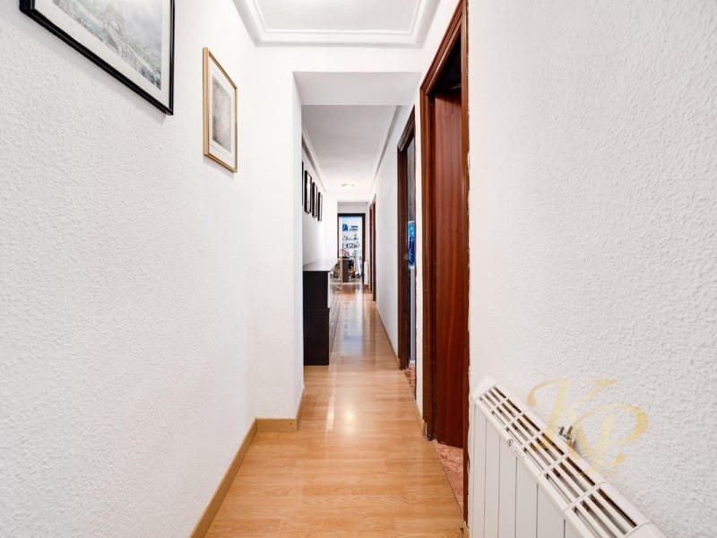 4 soveværelse Lejlighed til salg i Torrevieja - € 195.000 (Ref: 9811500)