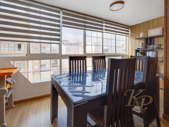4 soveværelse Lejlighed til salg i Playa del Cura, Torrevieja - € 195.000 (Ref: 9811500)