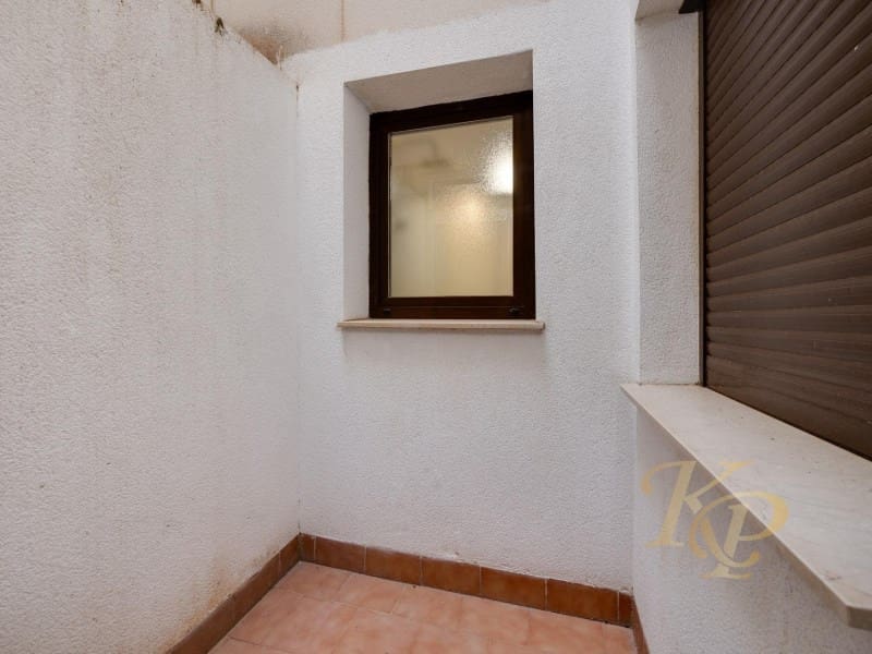 2 slaapkamer Appartement te koop in Torrevieja met garage - € 189.000 (Ref: 9811501)