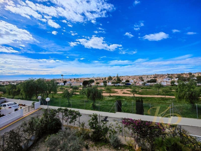 3 bedroom Townhouse for sale in Playa Flamenca - € 235,000 (Ref: 9815801)