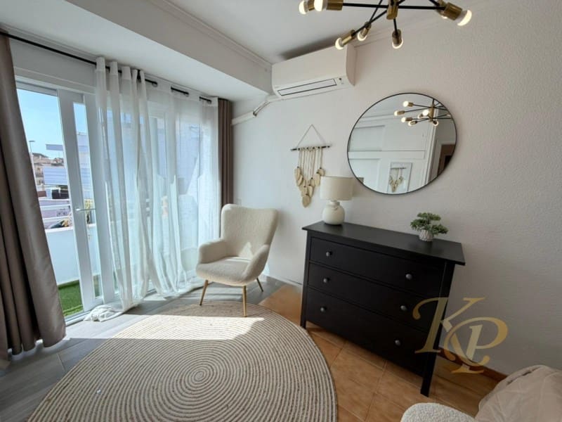3 camera da letto Casa in vendita in Torrevieja con piscina - 249.900 € (Rif: 9815802)