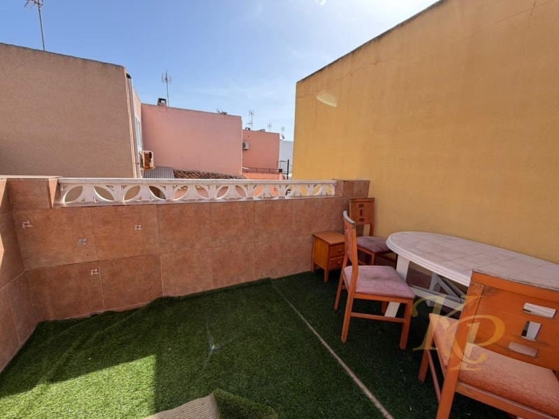 3 camera da letto Casa in vendita in Torrevieja con piscina - 249.900 € (Rif: 9815802)