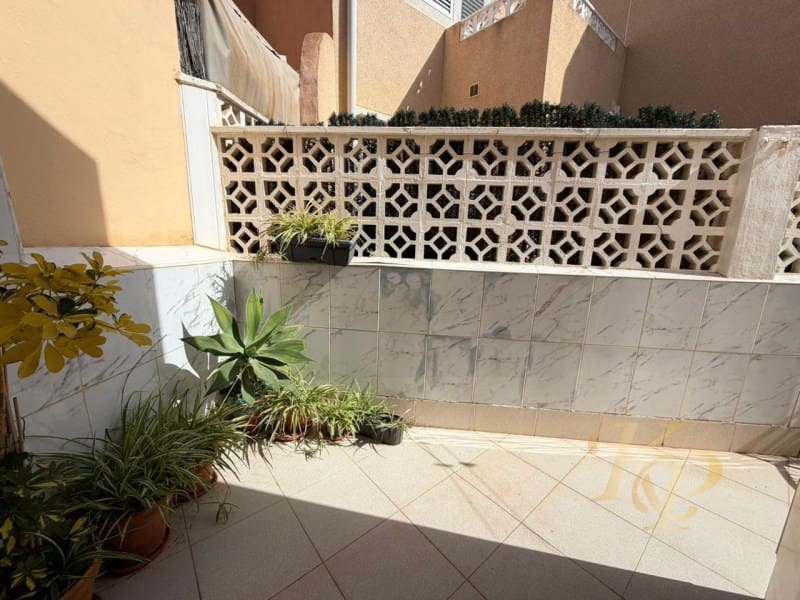 3 camera da letto Casa in vendita in Torrevieja con piscina - 249.900 € (Rif: 9815802)