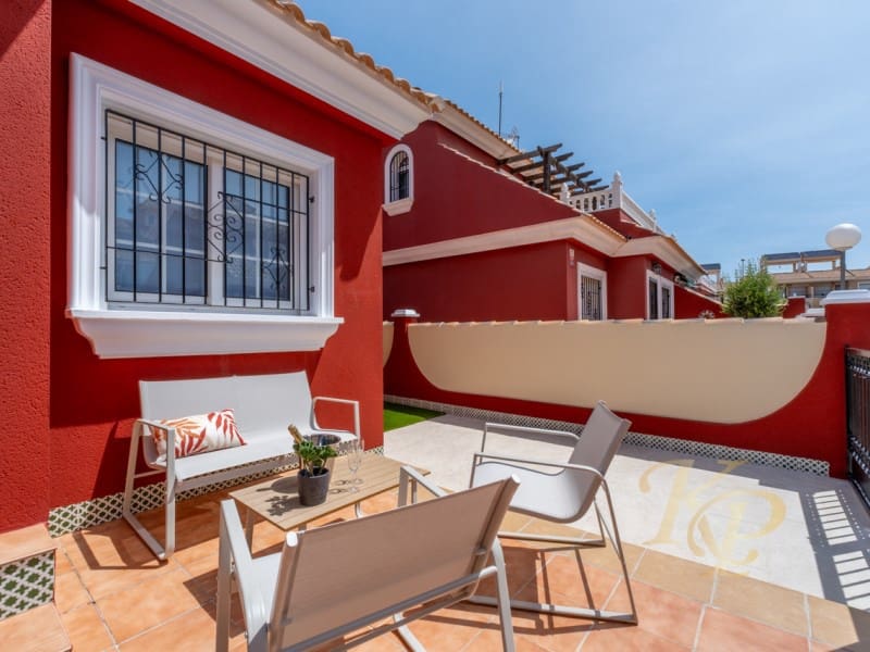 3 soverom Hus til salgs i Orihuela Costa - € 269 800 (Ref: 9818018)