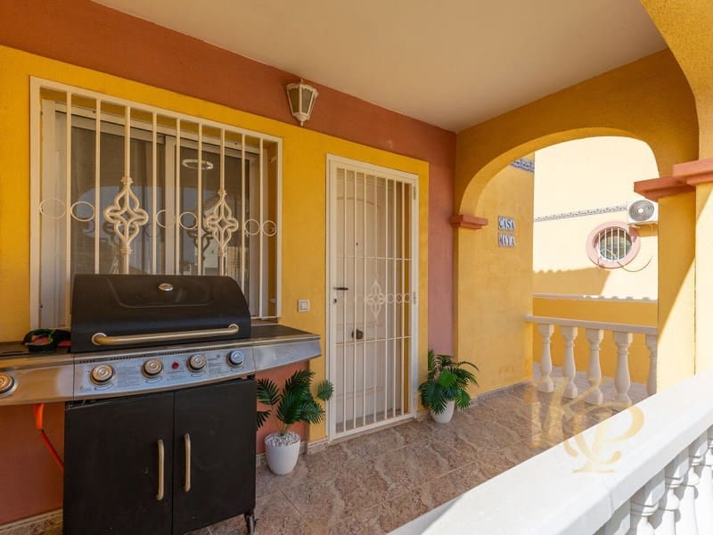 Casa de 2 habitaciones en Orihuela Costa en venta con piscina - 185.000 € (Ref: 9818019)