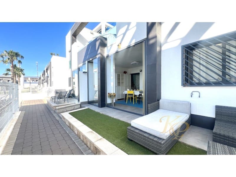 2 soverom Leilighet til salgs i Orihuela Costa med garasje - € 275 000 (Ref: 9818023)
