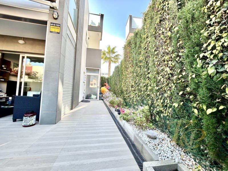 2 Zimmer Apartment zu verkaufen in Los Altos - 240.000 € (Ref: 9818024)