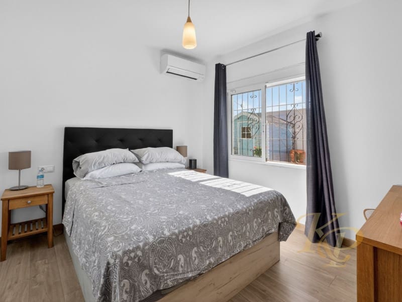 3 soverom Villa til salgs i Torrevieja - € 399 000 (Ref: 9820335)