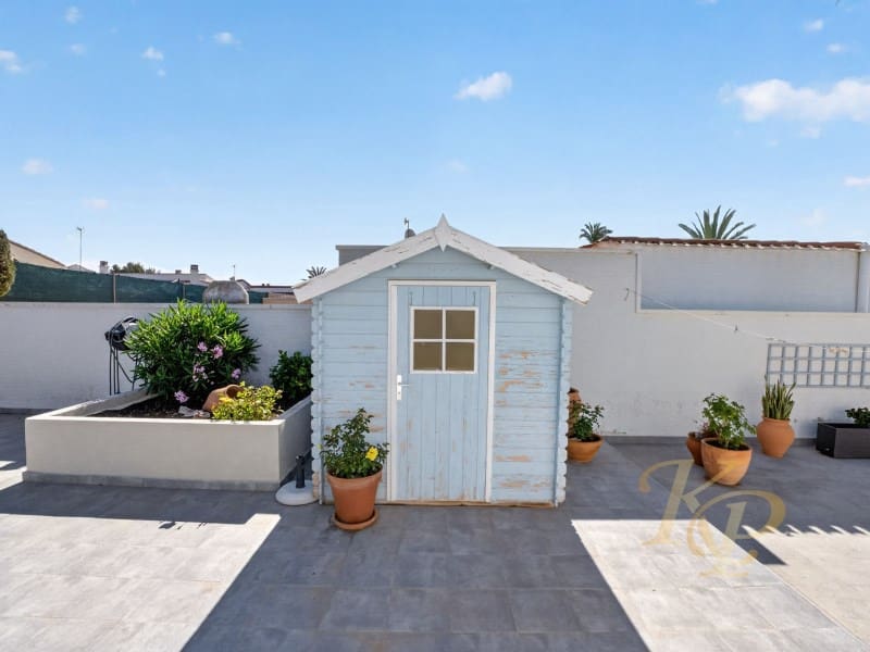 3 soverom Villa til salgs i Torrevieja - € 399 000 (Ref: 9820335)